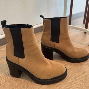 Tan Suede Chunky Heel Chelsea Boots
